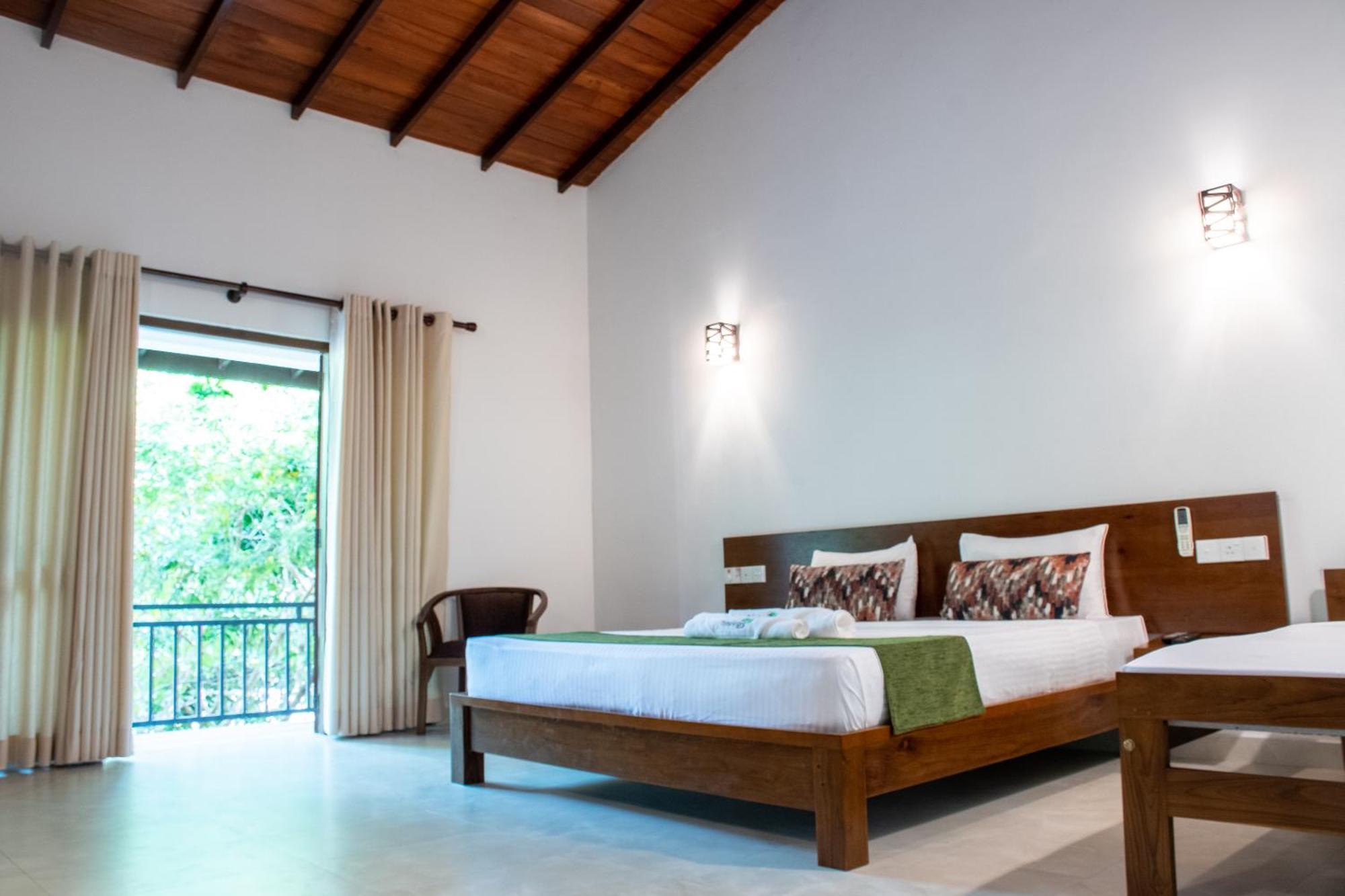 Tropicara Resort Сігірія Екстер'єр фото